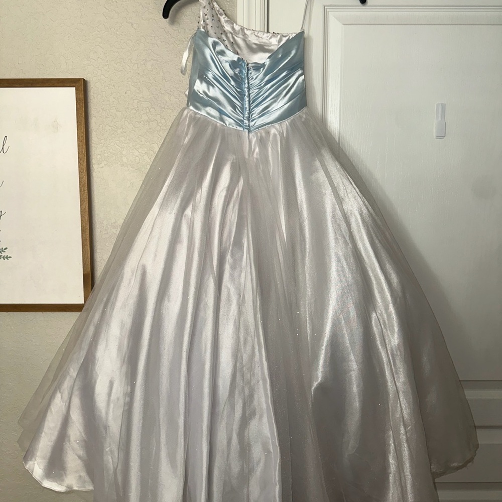 Sugar Silver Ball Gown with Pale Blue Satin Sash - Picture 2 of 2